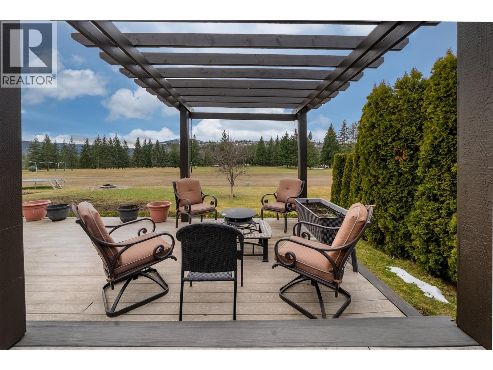 2635 Golf View Place, Blind Bay