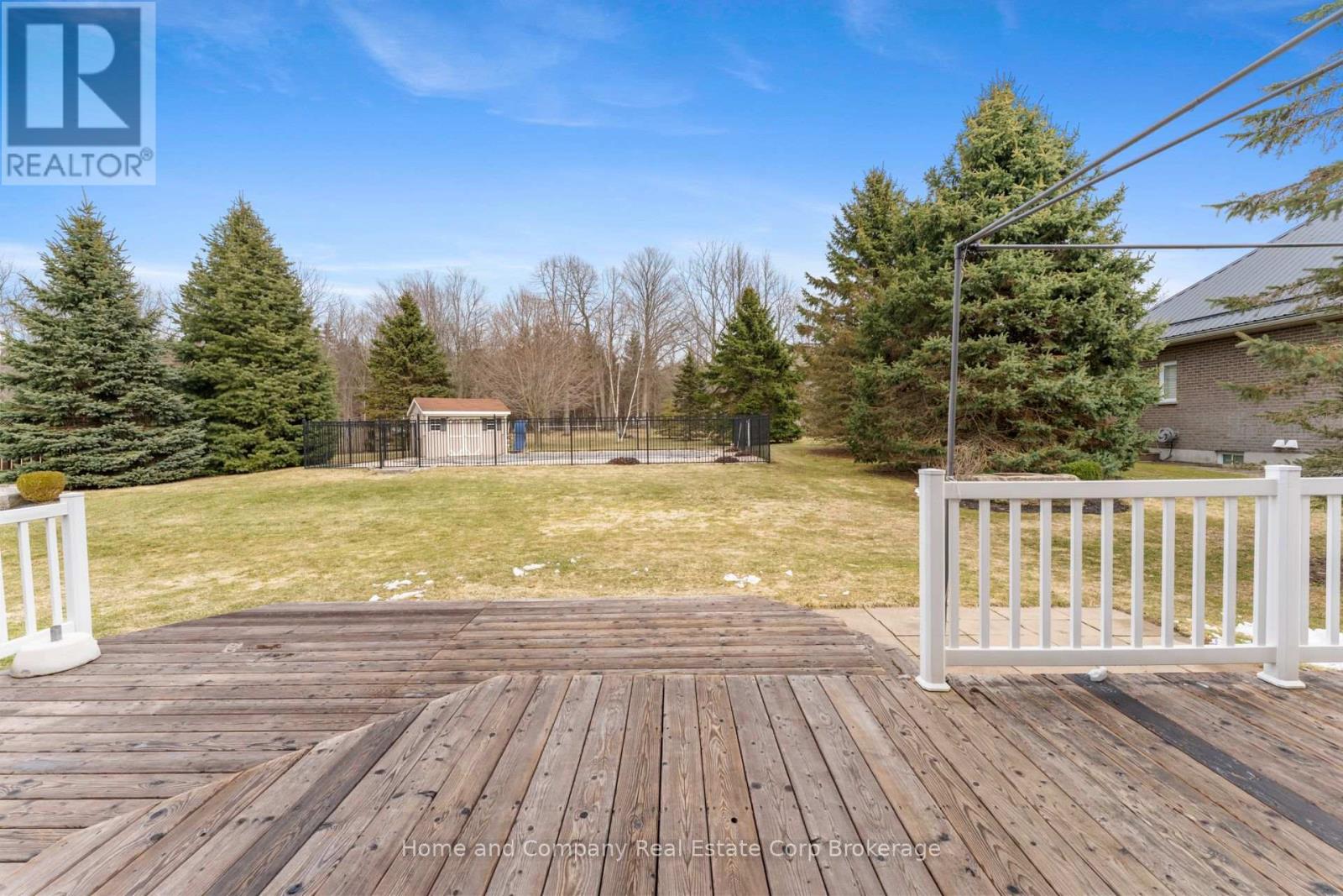 30 CARRIAGE LANE, Bluewater (Bayfield), Ontario