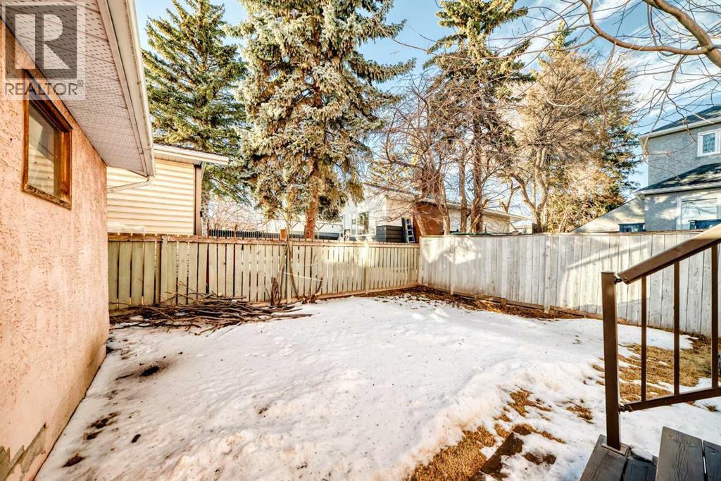 Single Family House for Sale in   Street SW Kingsland Calgary 