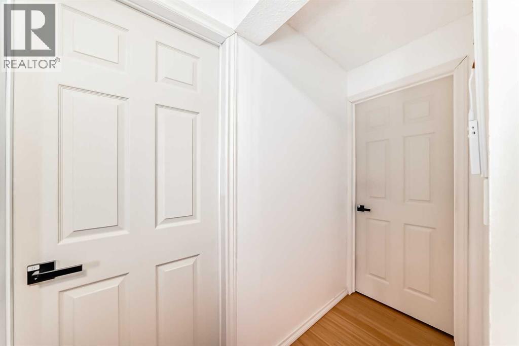 Single Family House for Sale in   Street SW Kingsland Calgary 