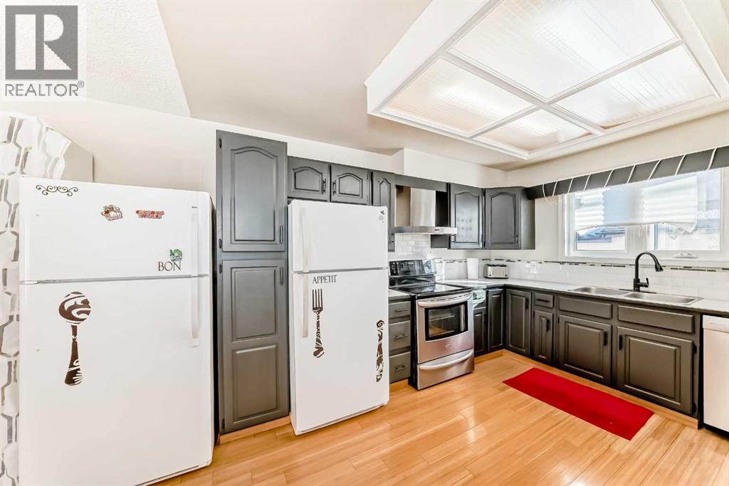 Single Family House for Sale in   Street SW Kingsland Calgary 