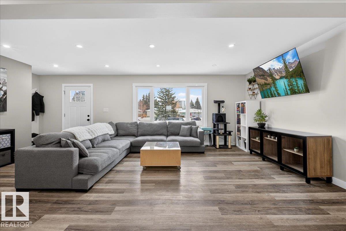 13420 102 ST NW, Edmonton