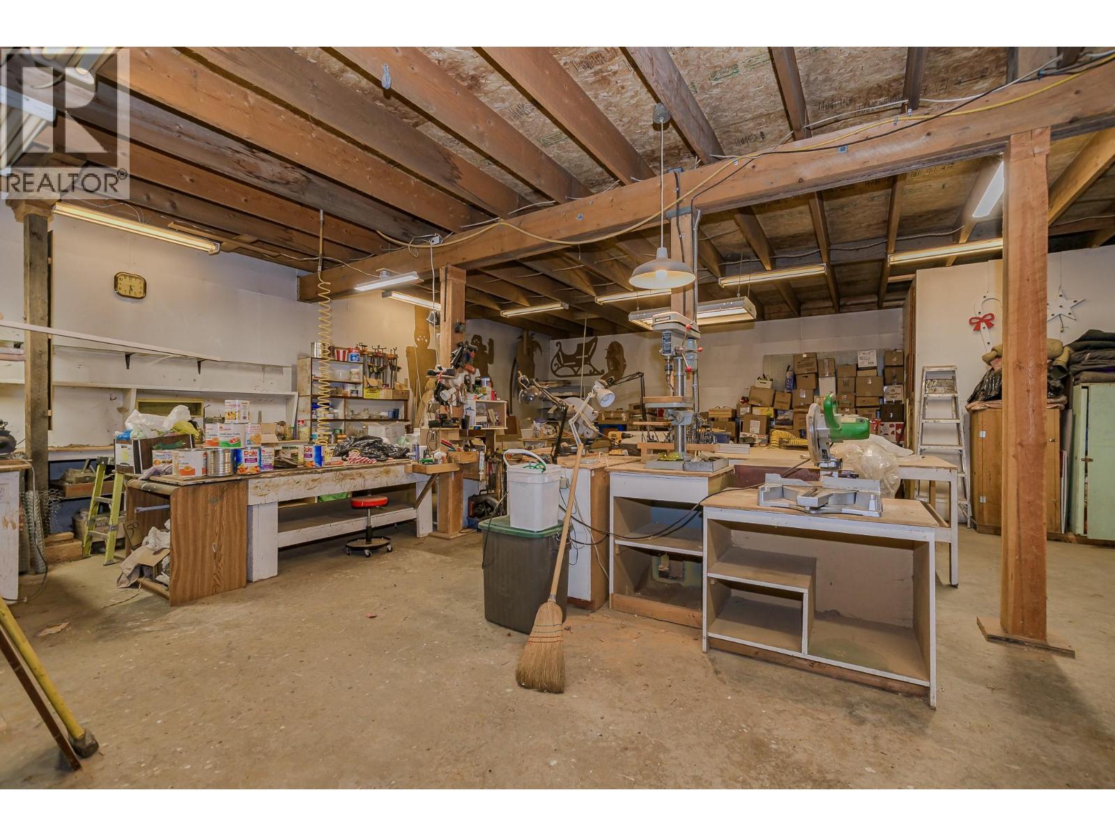 4850 Foothill Road SW, Salmon Arm