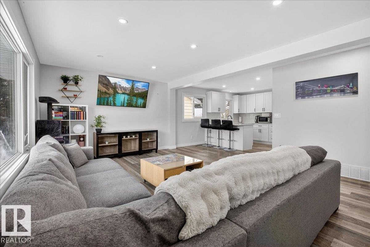 13420 102 ST NW, Edmonton