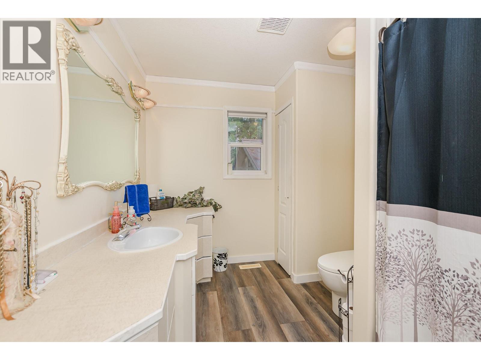 4850 Foothill Road SW, Salmon Arm