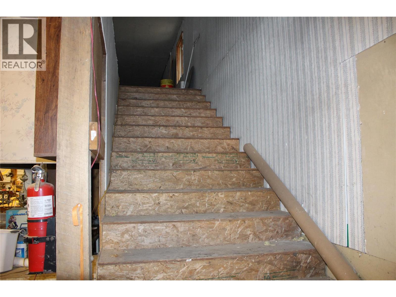 4850 Foothill Road SW, Salmon Arm