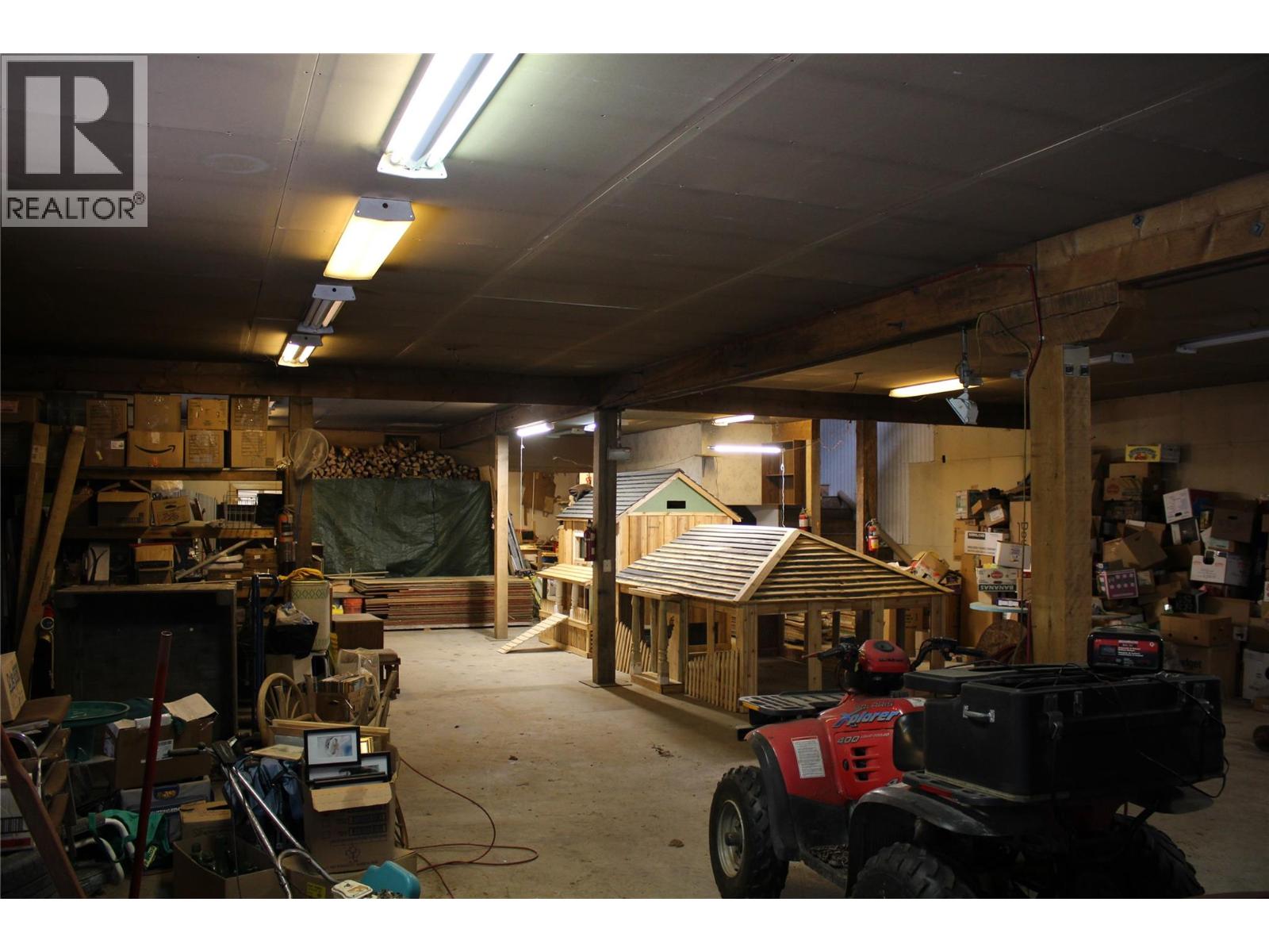 4850 Foothill Road SW, Salmon Arm