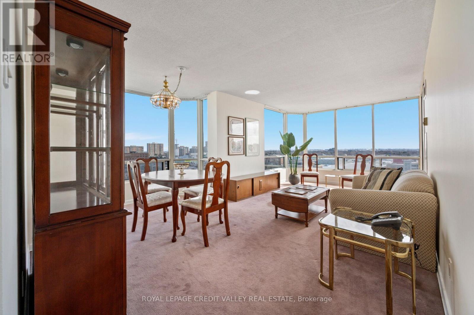 #1012 26 HANOVER ROAD - 11