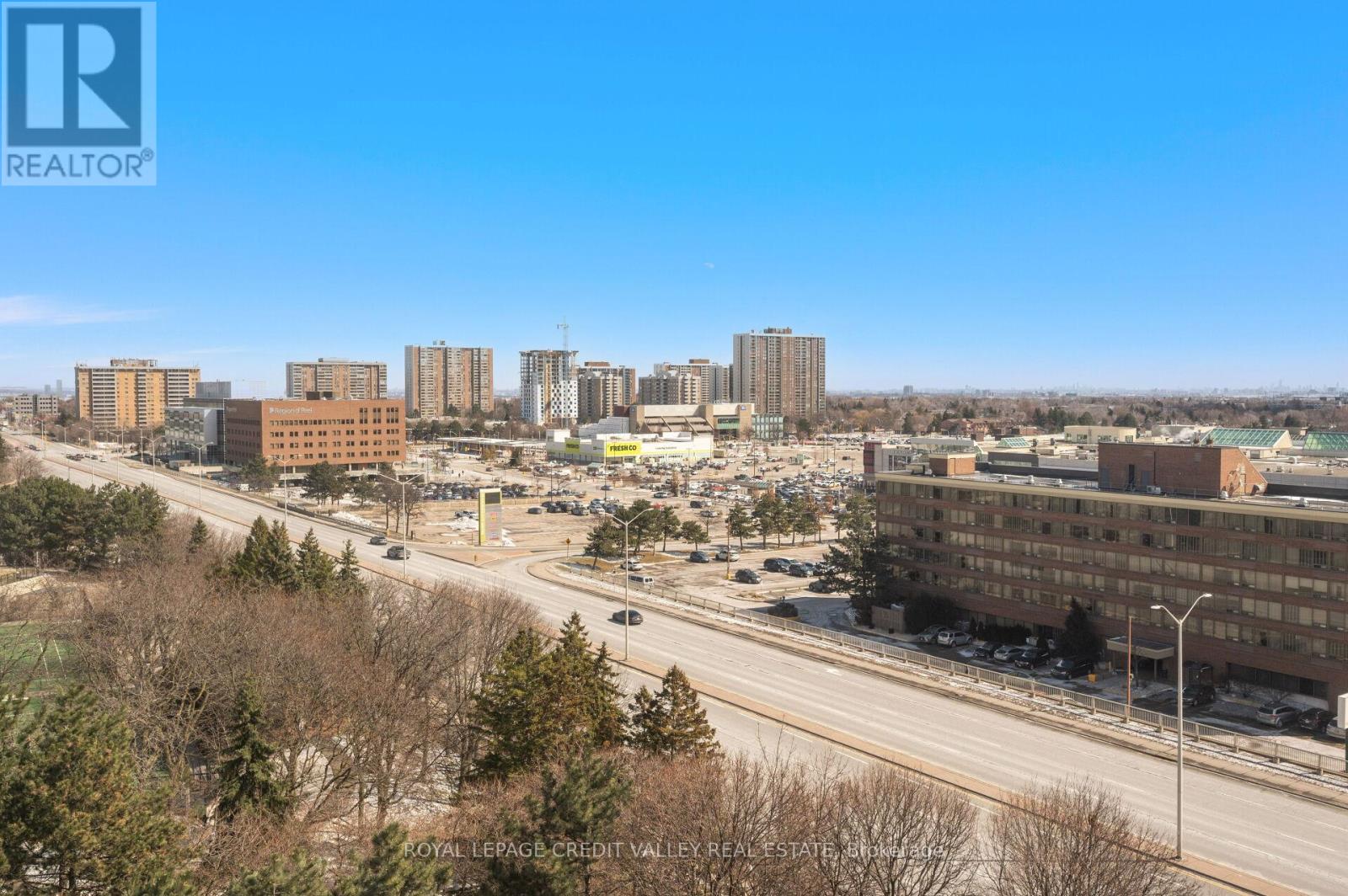 #1012 26 HANOVER ROAD - 49