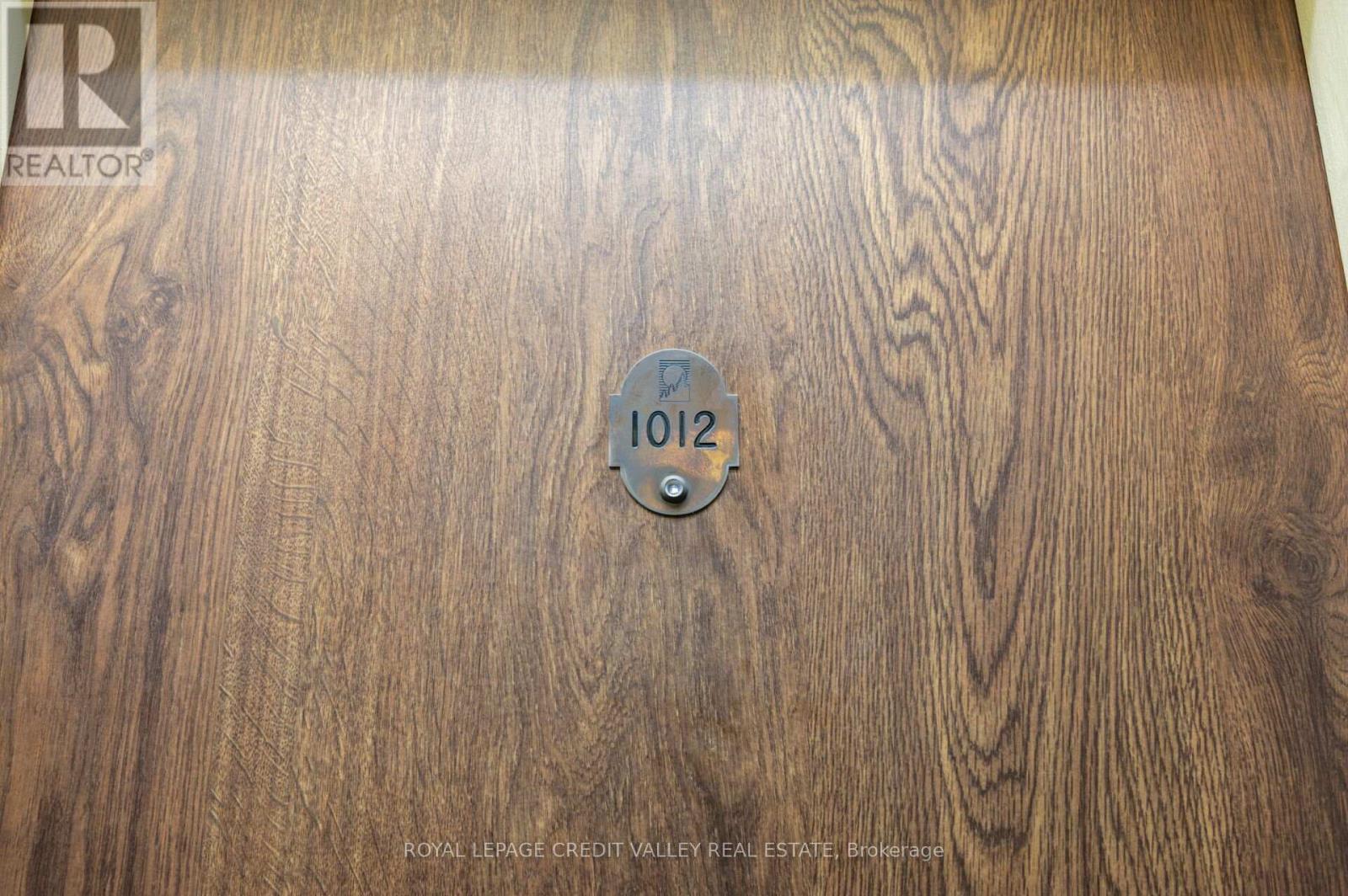 #1012 26 HANOVER ROAD - 9