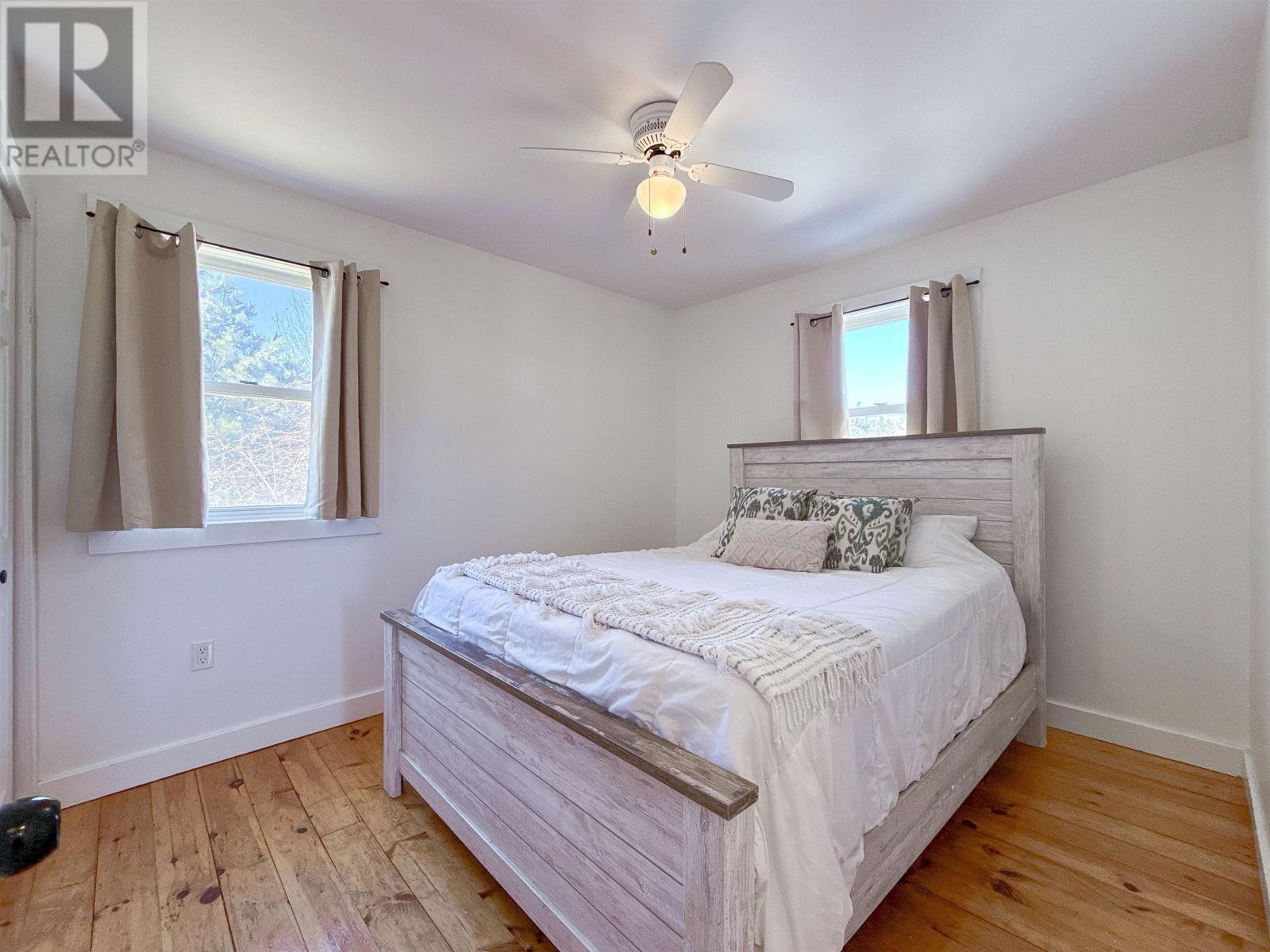 1592 Pownal Road - 24