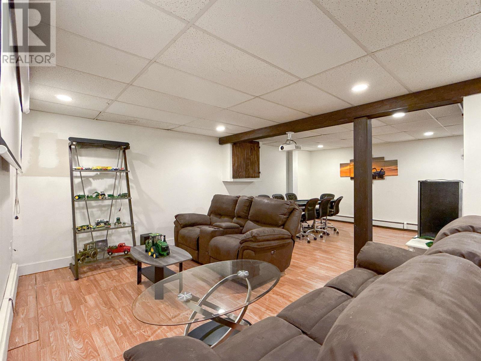 1592 Pownal Road - 29