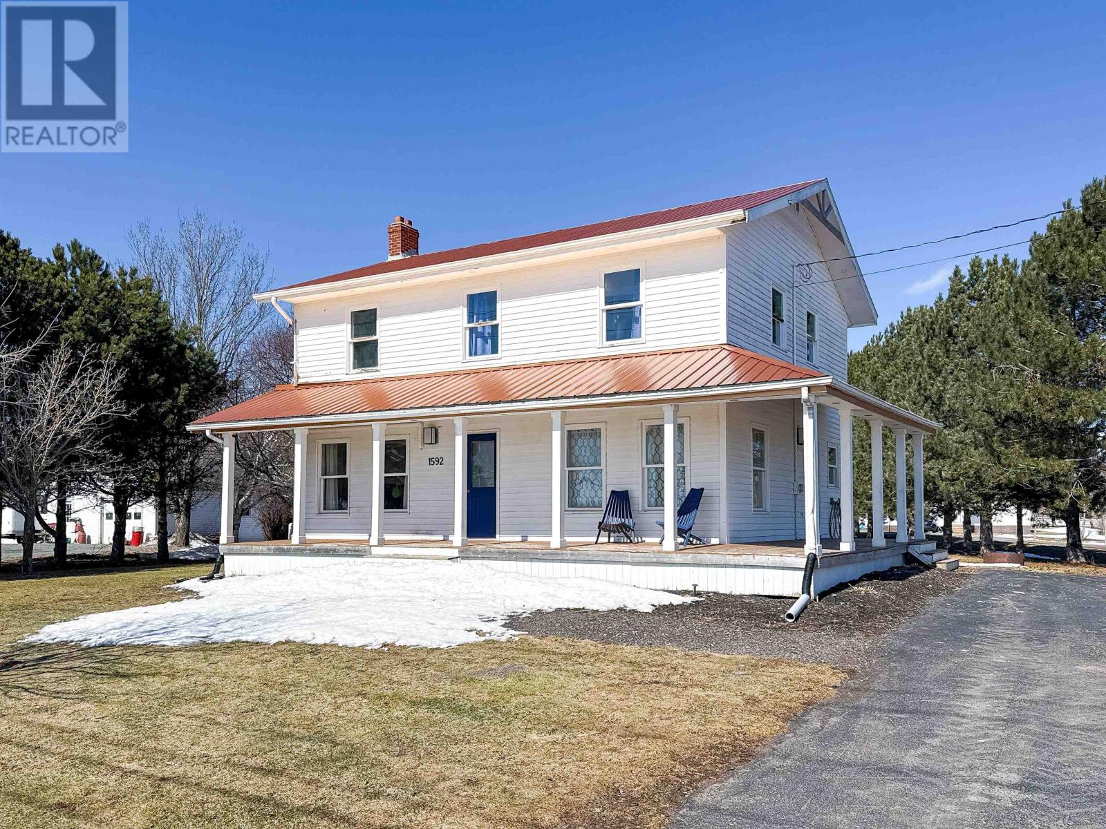 1592 Pownal Road - 38
