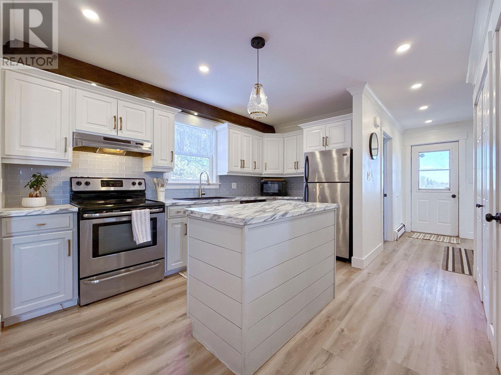 1592 Pownal Road - 7