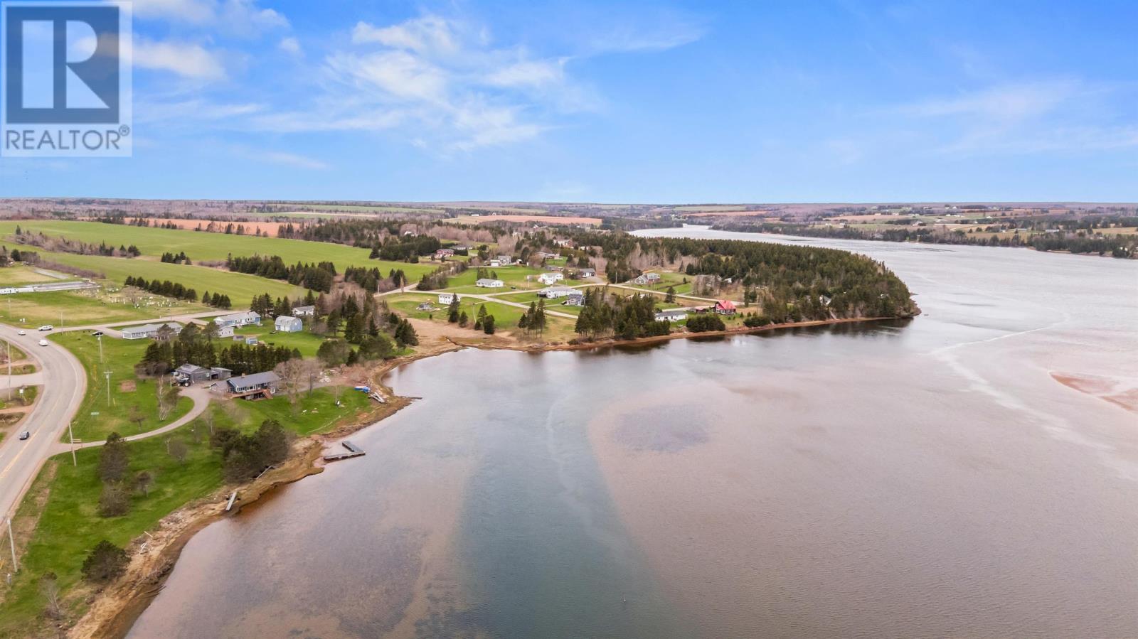 7 BAYVIEW CRESCENT - 28