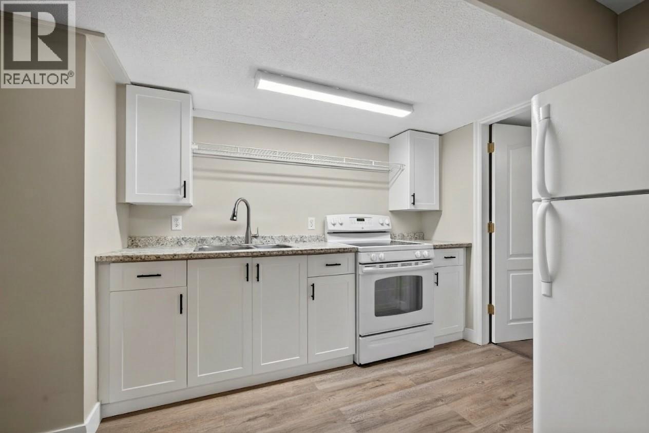 824 Dehart Road, Kelowna