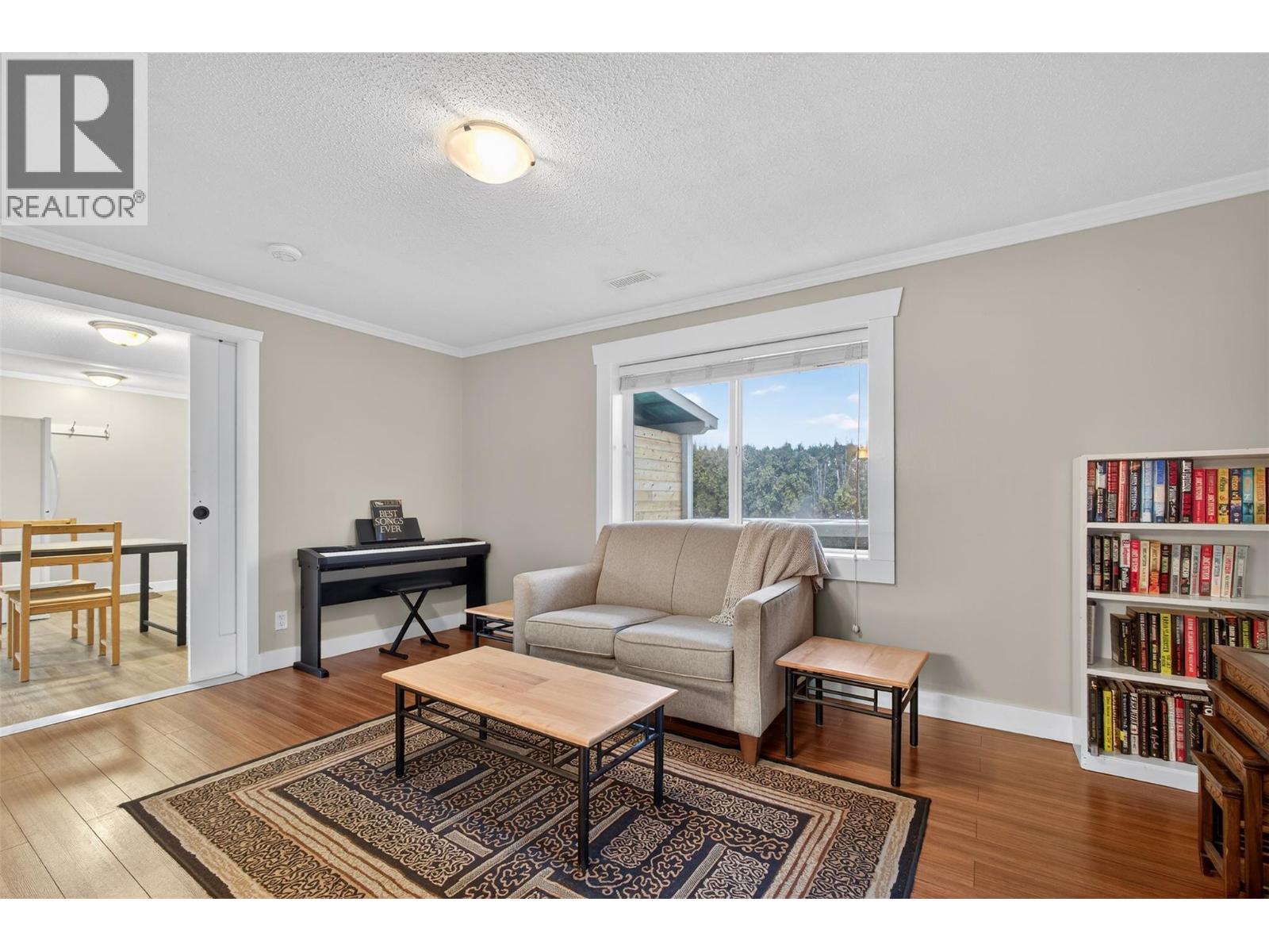 824 Dehart Road, Kelowna