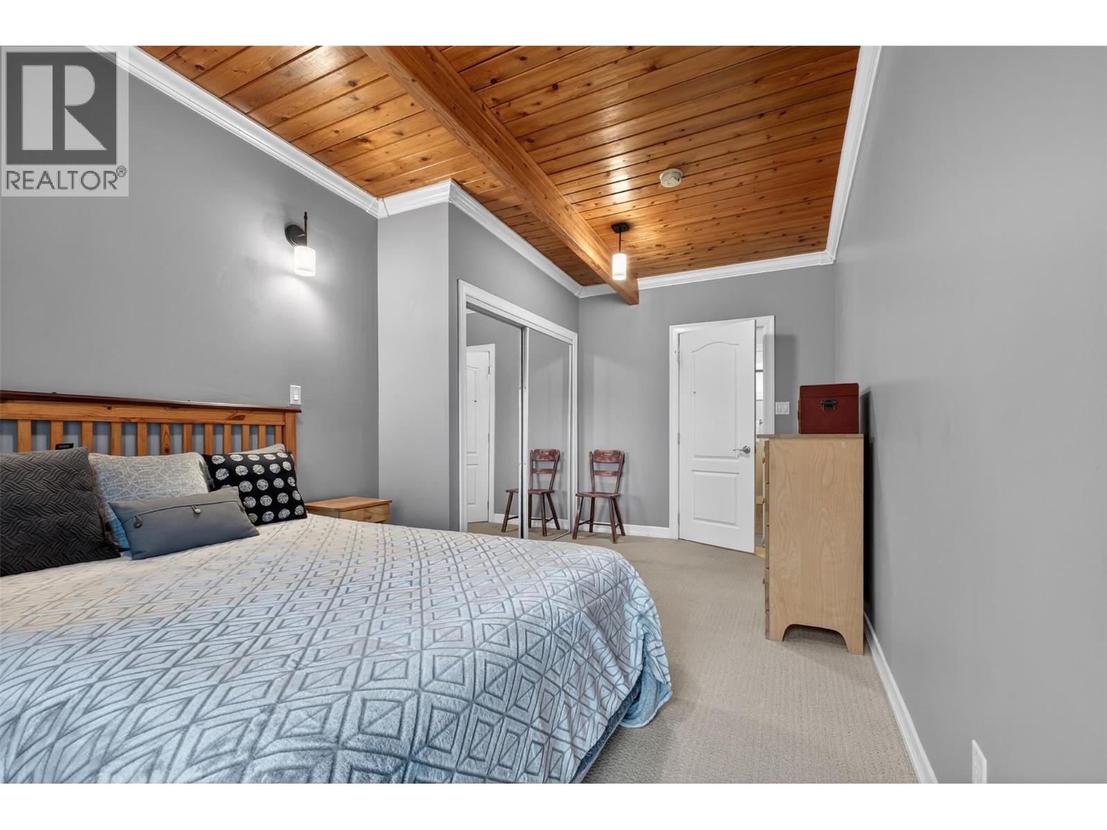 824 Dehart Road, Kelowna