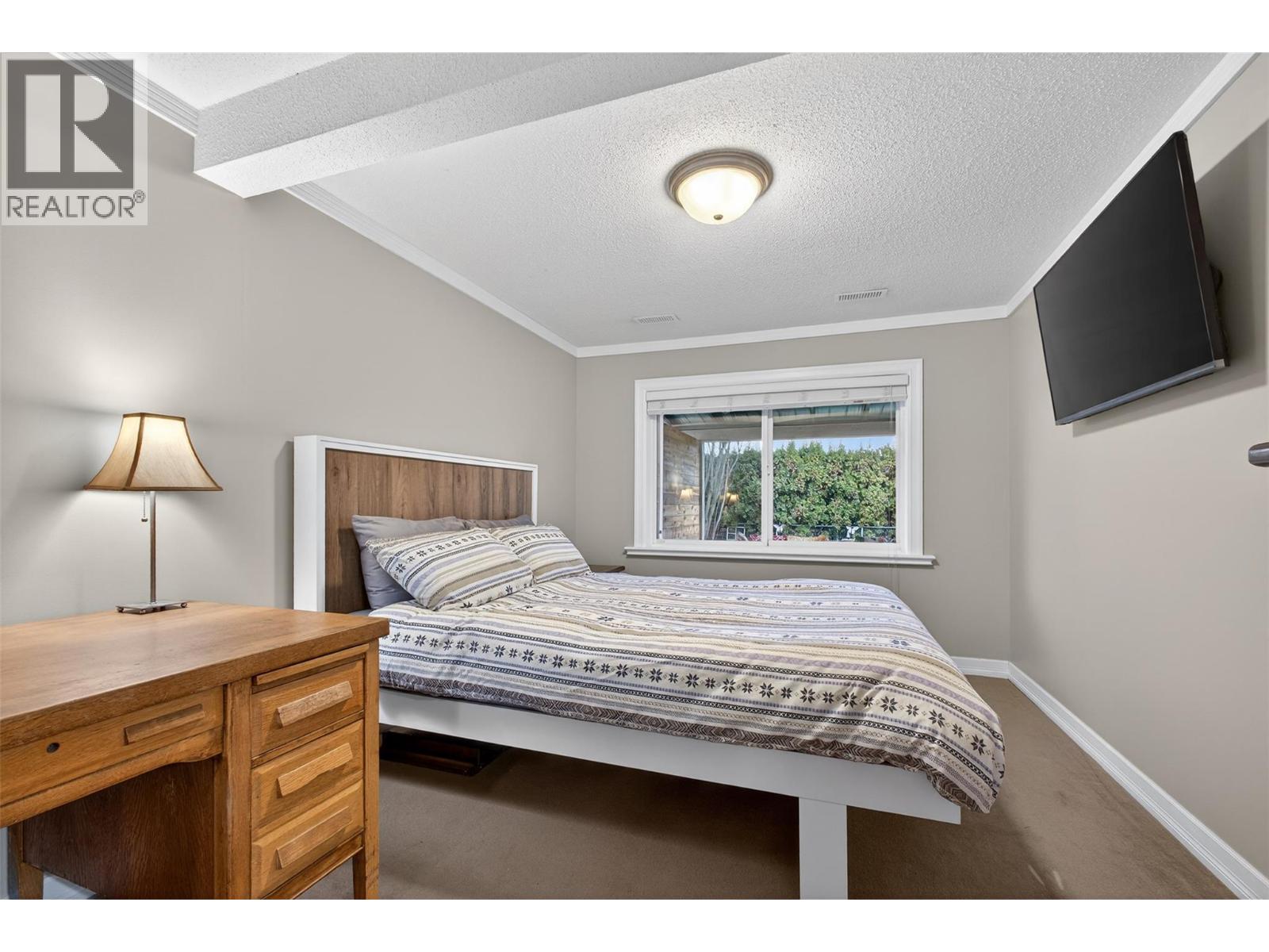 824 Dehart Road, Kelowna