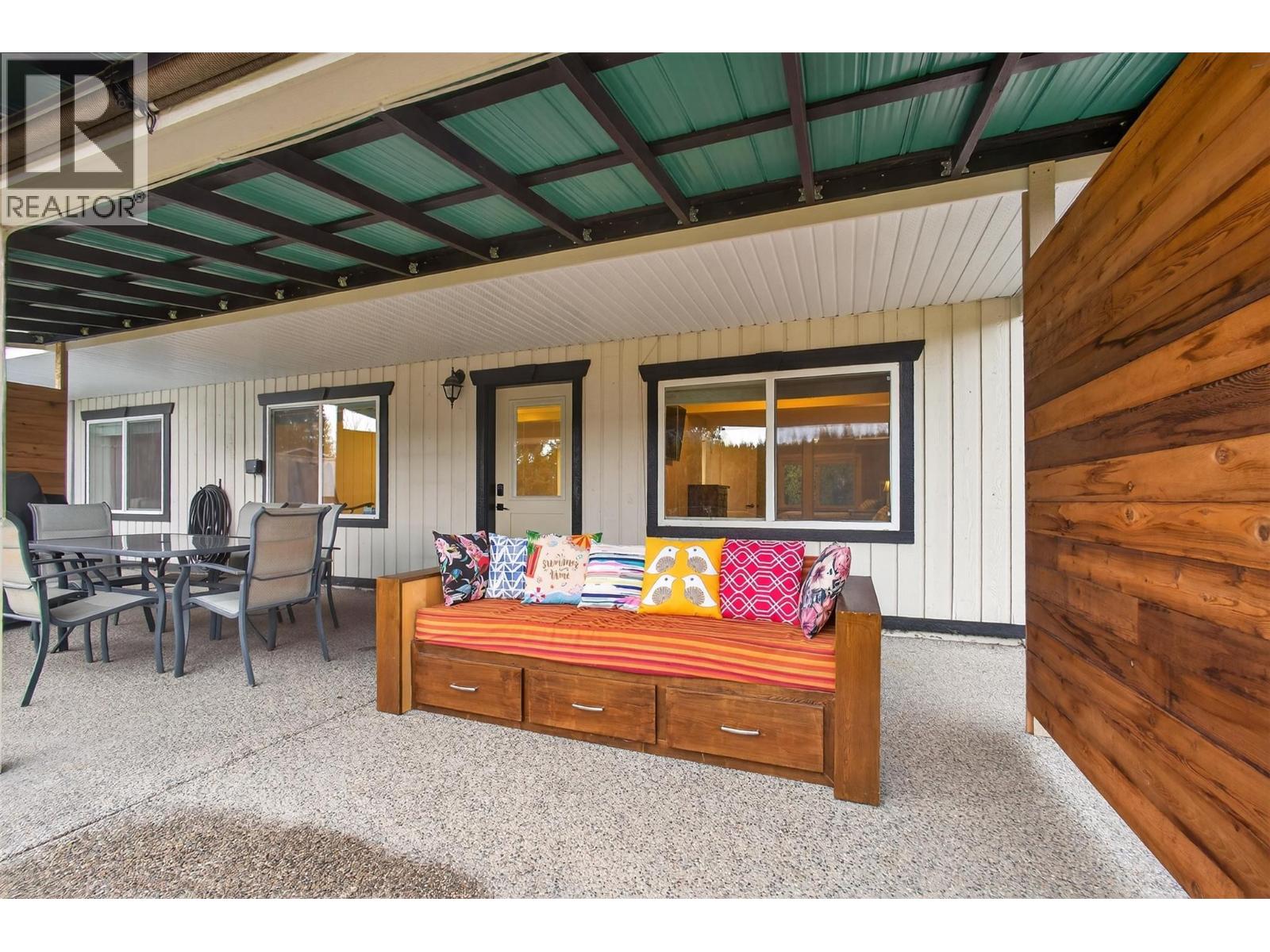 824 Dehart Road, Kelowna