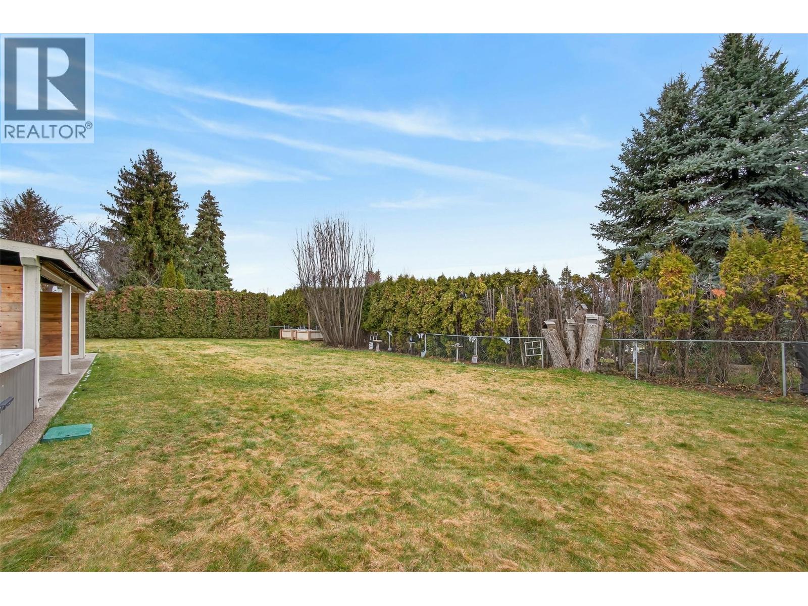 824 Dehart Road, Kelowna