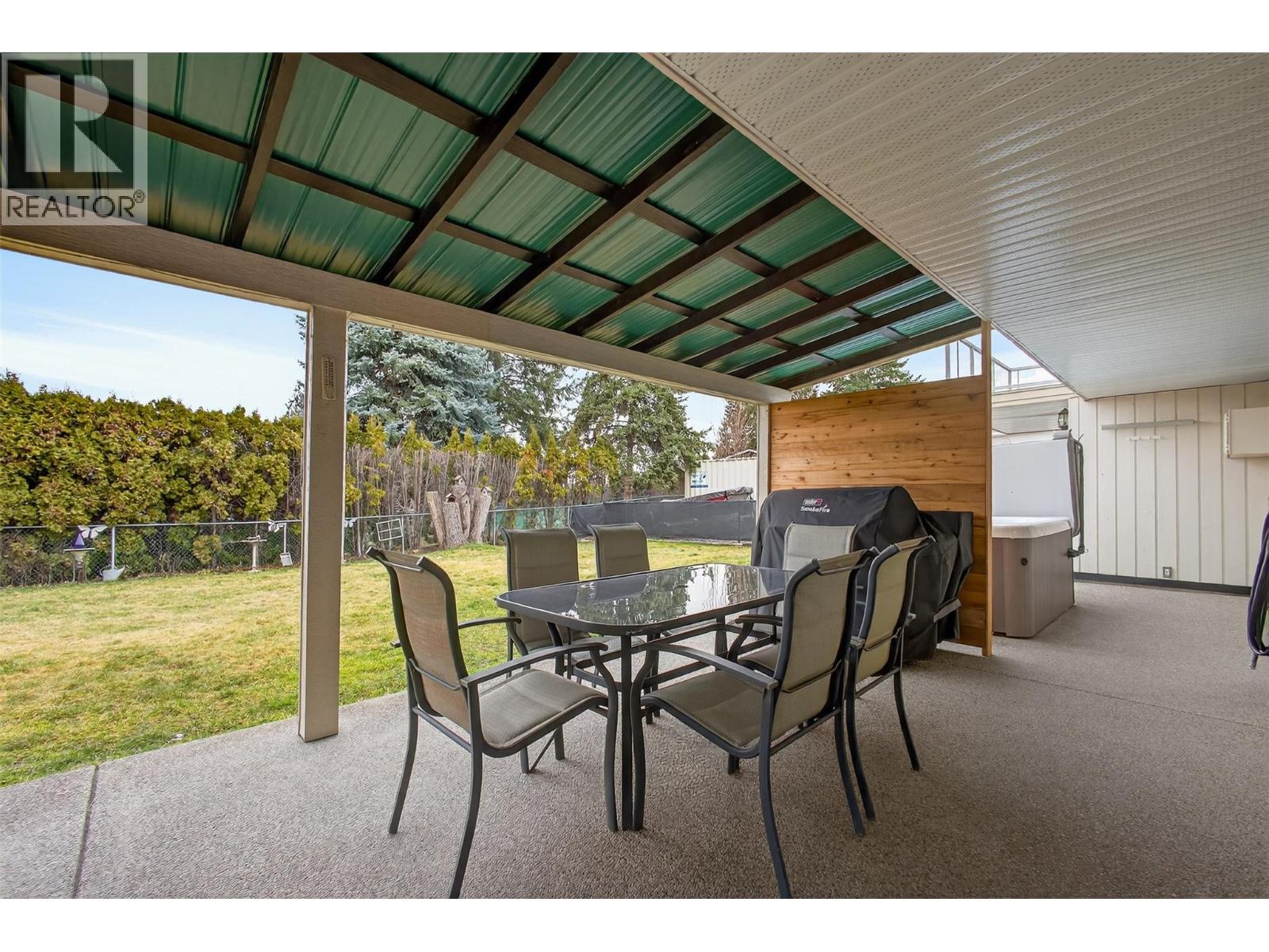 824 Dehart Road, Kelowna