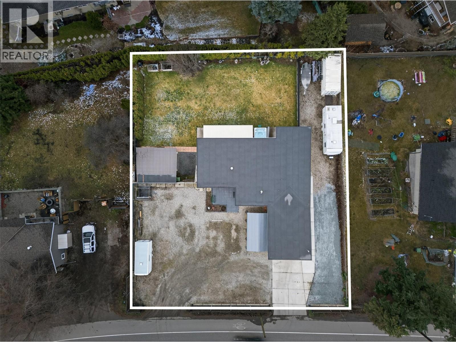 824 Dehart Road, Kelowna