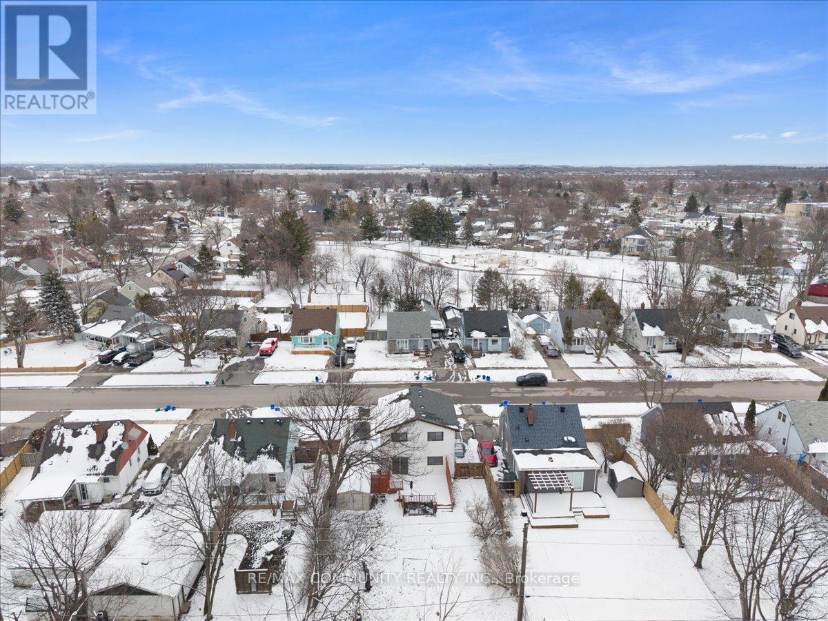 83 EXETER ROAD - 37