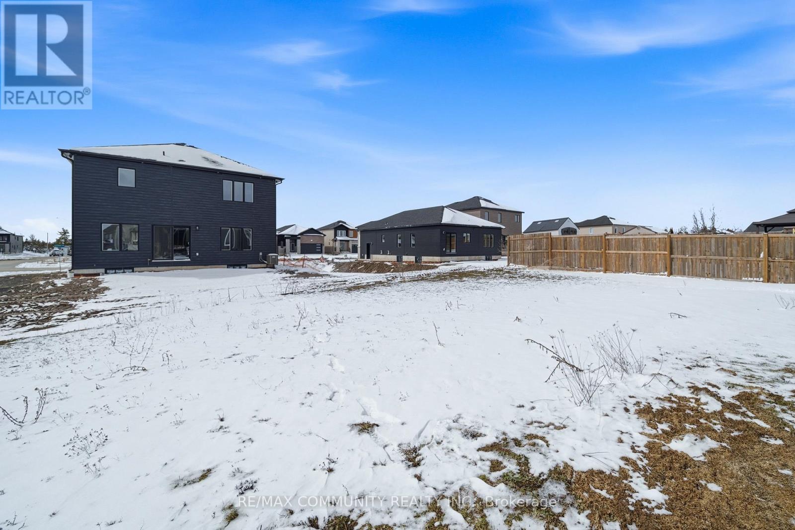 52 POTTER DRIVE - 38