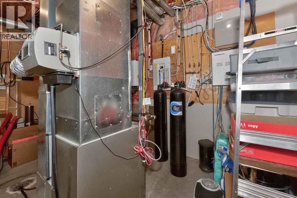 Single Family House Bungalow for Sale in  Evercreek Bluffs Way SW Evergreen Calgary 