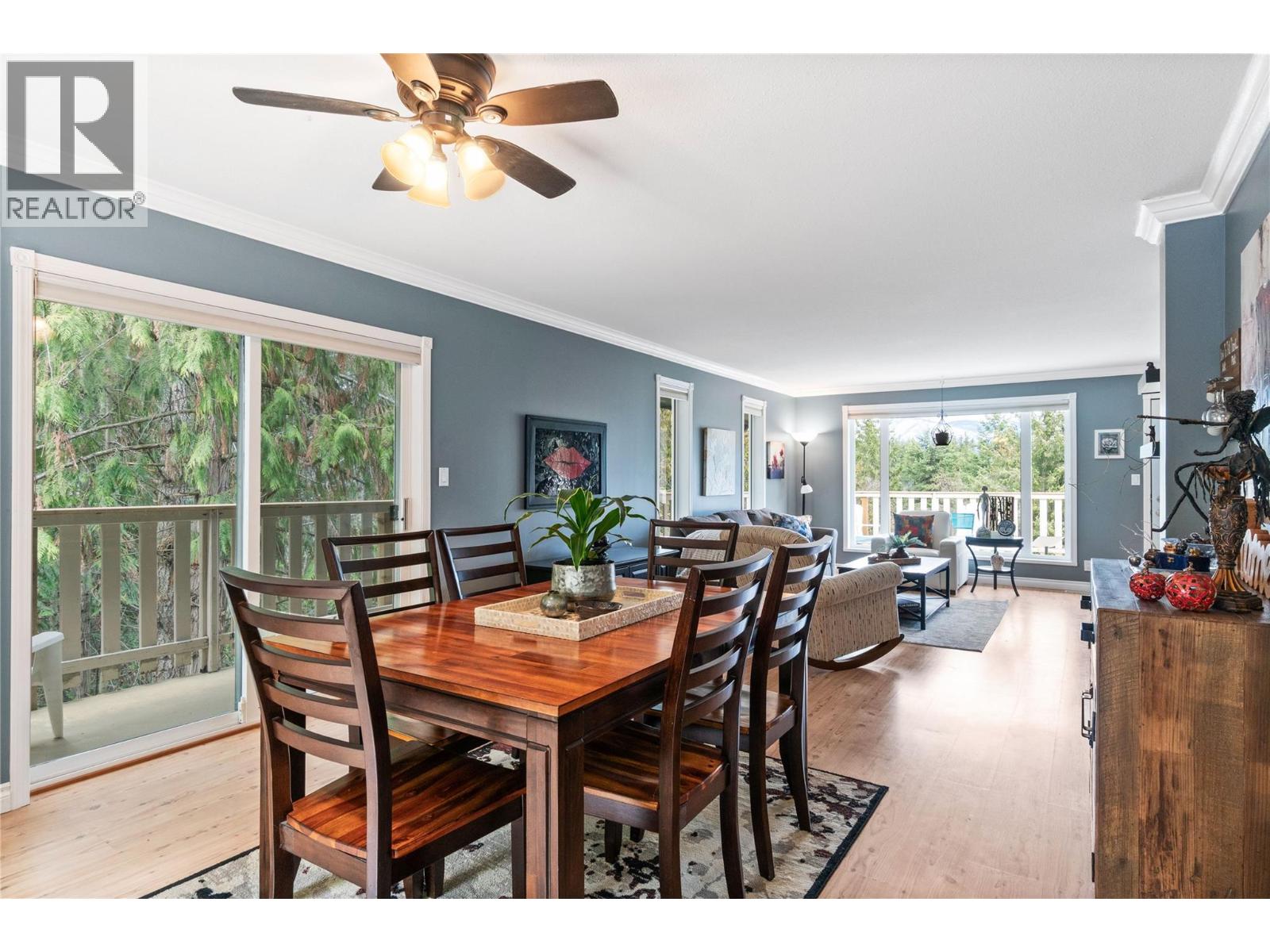 2379 Pleasant Dale Road, Blind Bay