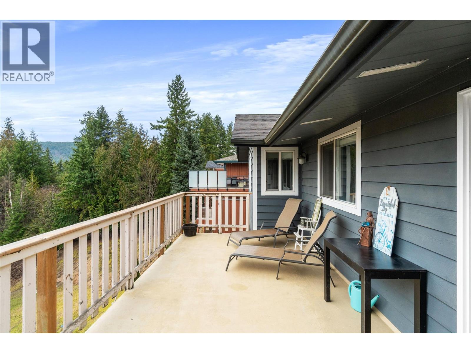 2379 Pleasant Dale Road, Blind Bay