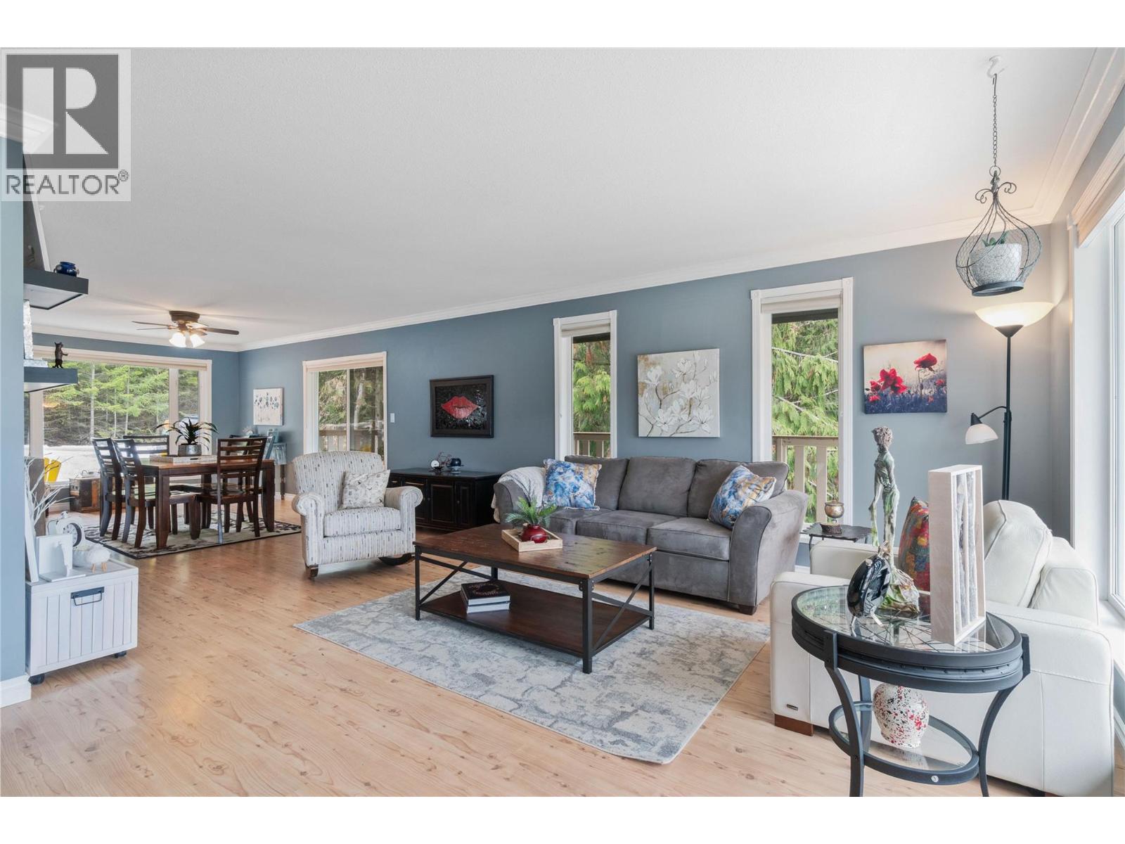 2379 Pleasant Dale Road, Blind Bay