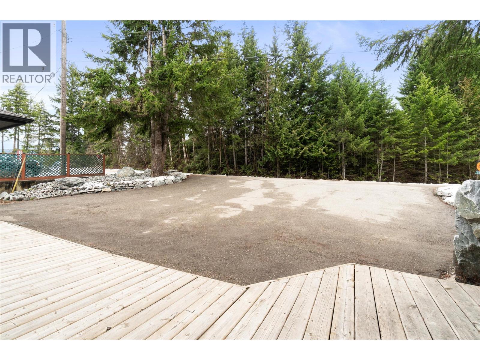 2379 Pleasant Dale Road, Blind Bay
