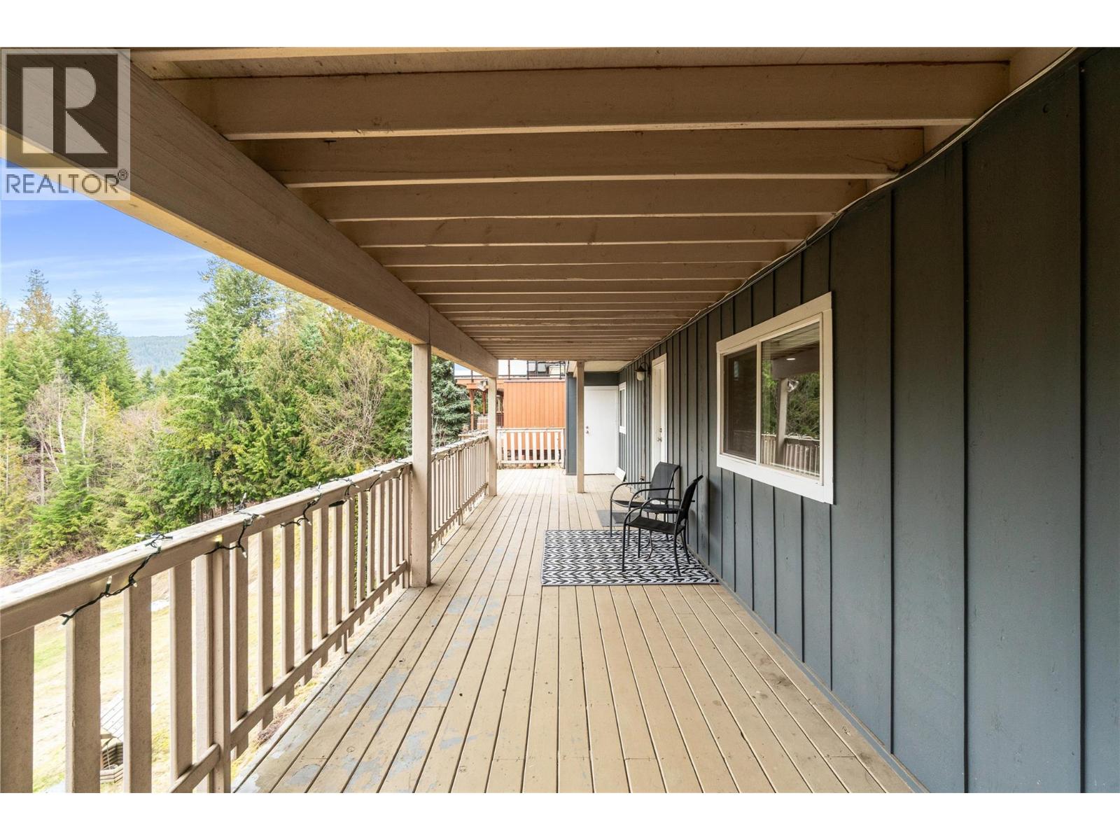 2379 Pleasant Dale Road, Blind Bay