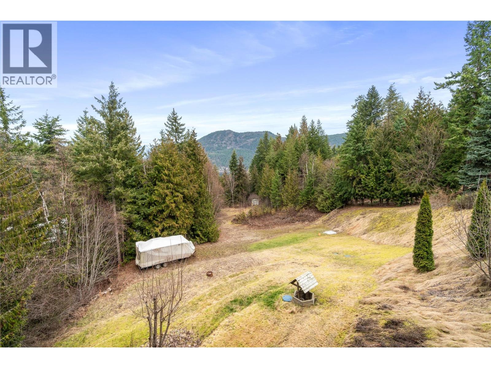 2379 Pleasant Dale Road, Blind Bay