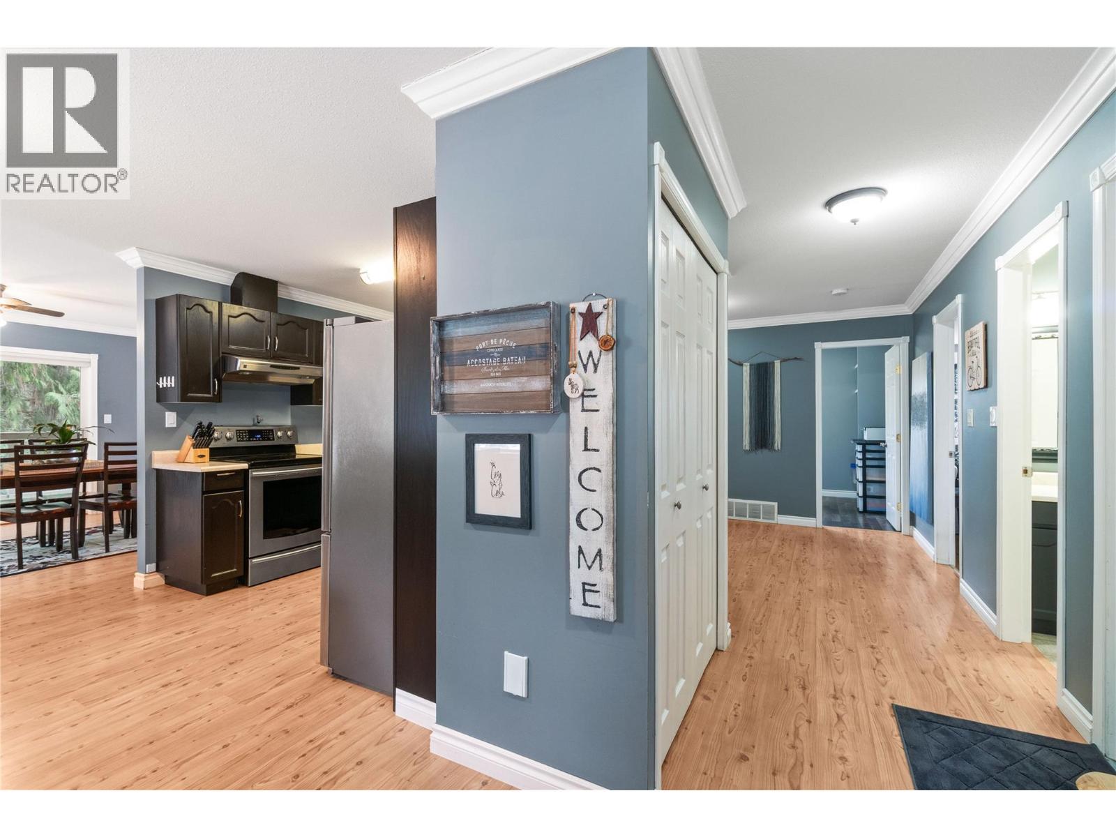 2379 Pleasant Dale Road, Blind Bay