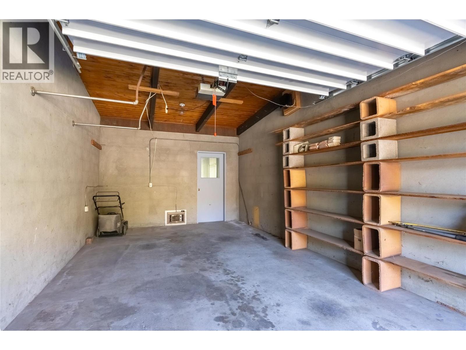 840/842 Collins Road, Cache Creek