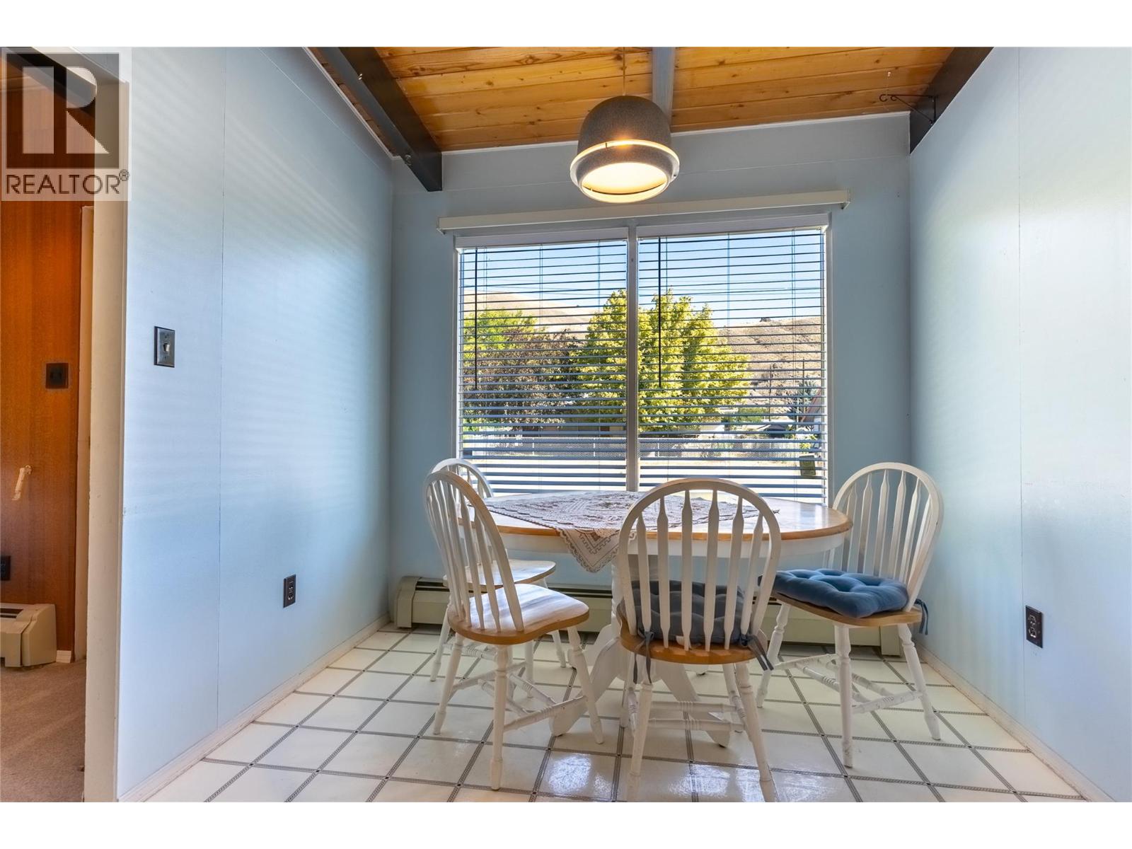 840/842 Collins Road, Cache Creek