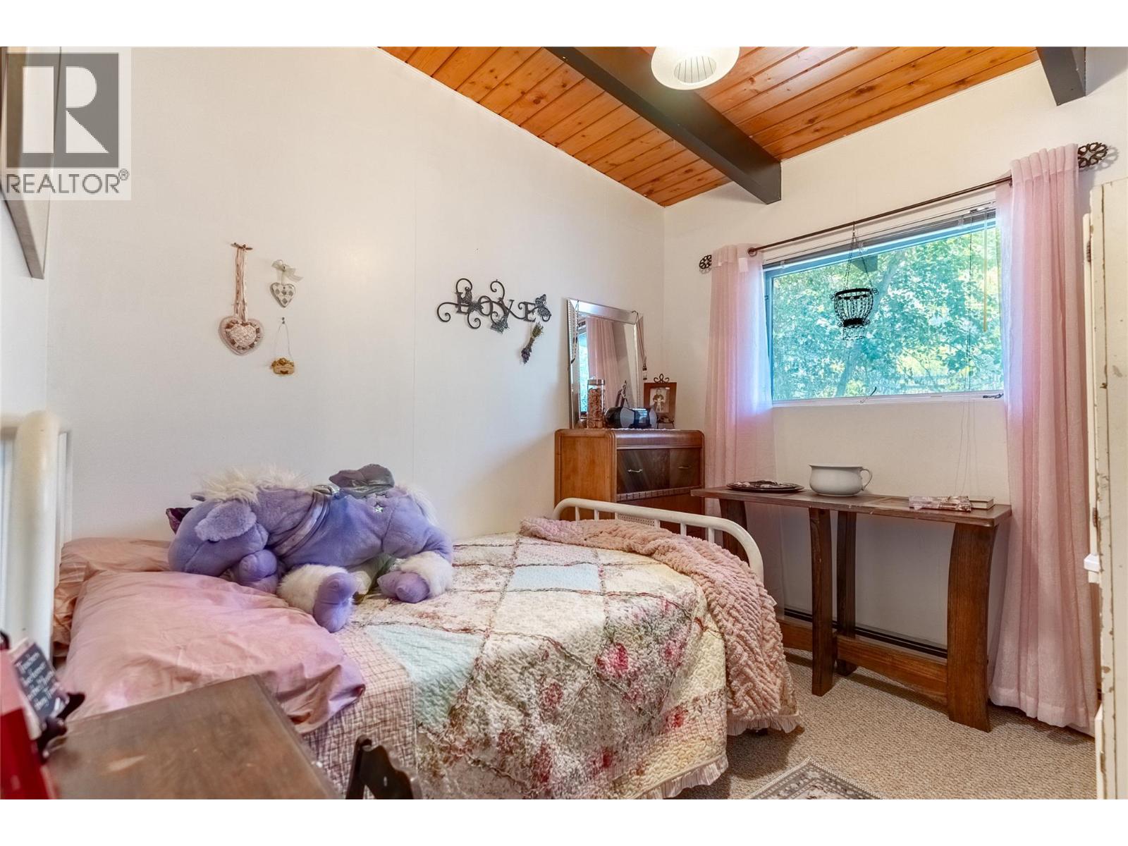 840/842 Collins Road, Cache Creek