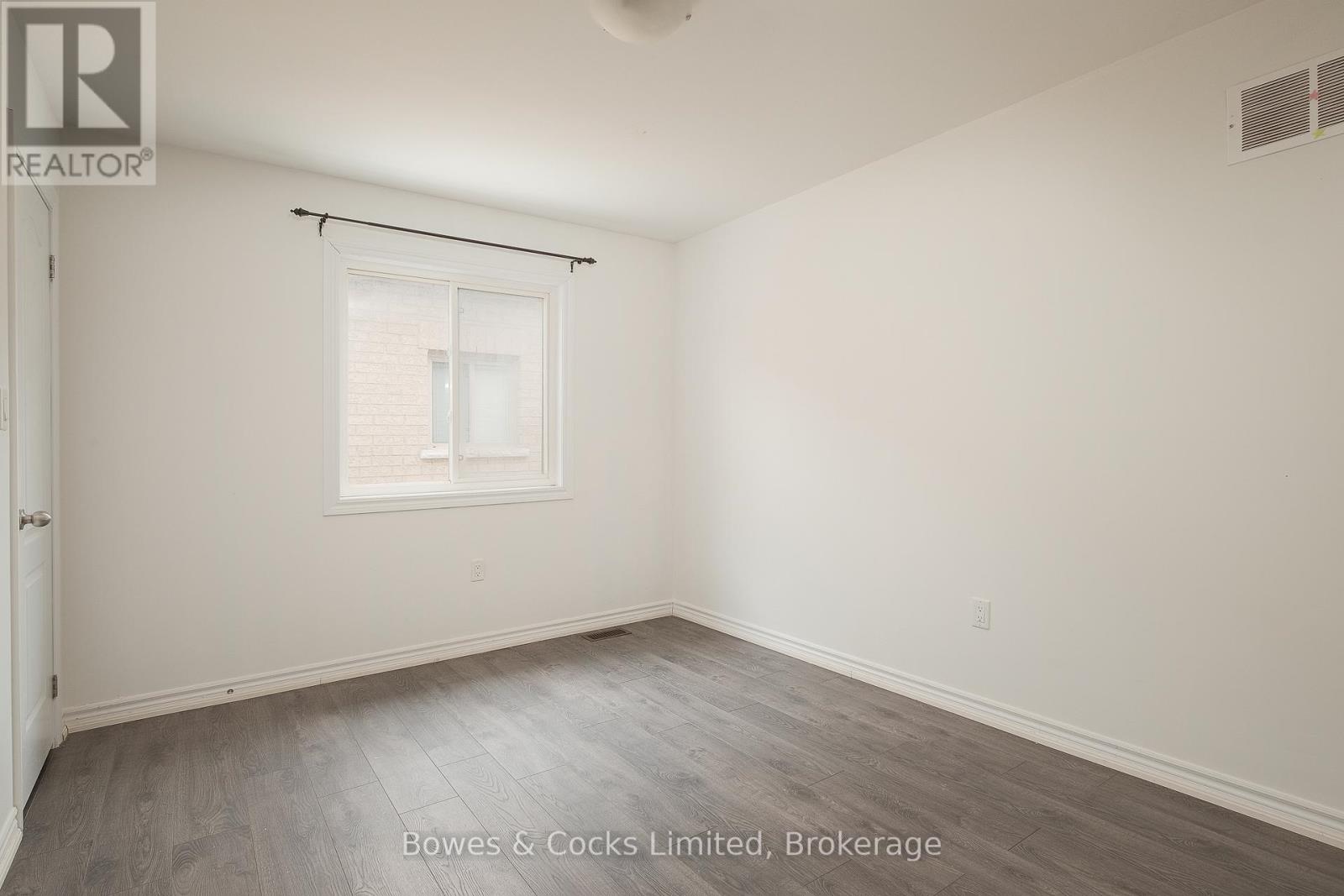 147 SPRINGDALE DRIVE - 10
