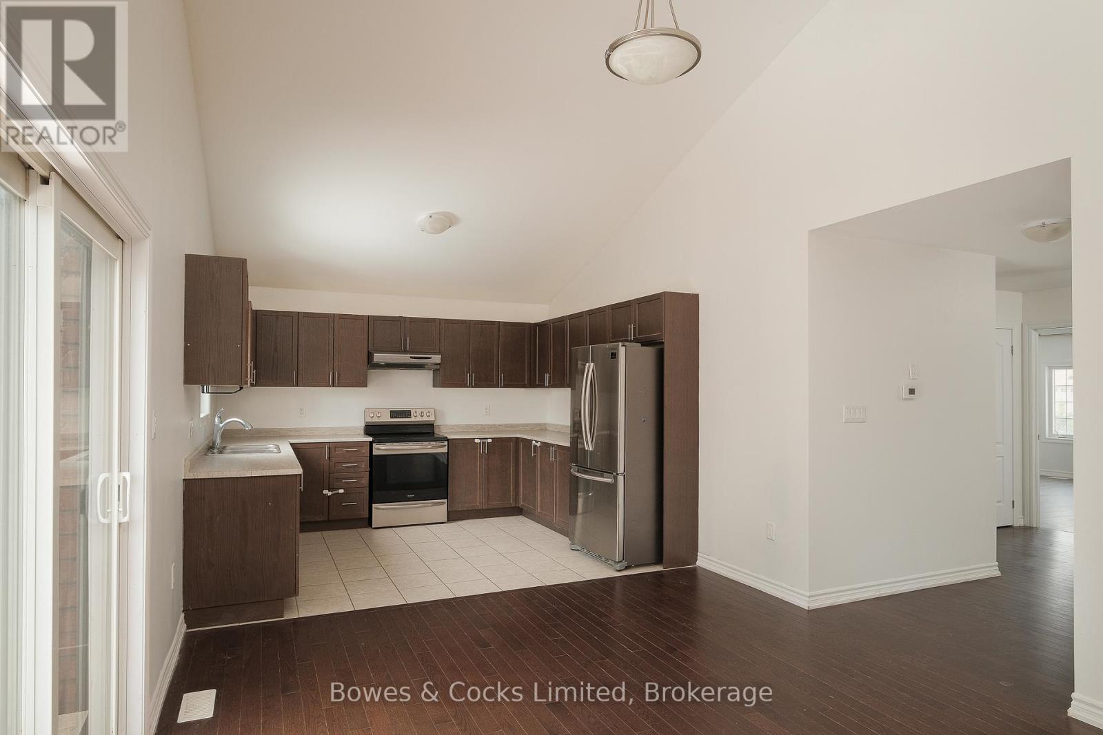 147 SPRINGDALE DRIVE - 12