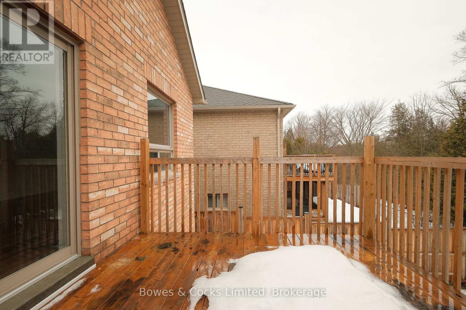 147 SPRINGDALE DRIVE - 28