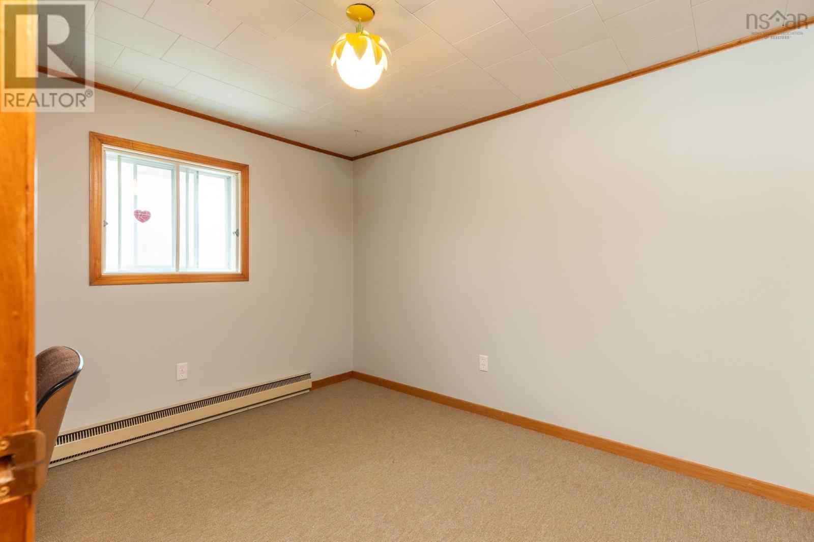 Property 13 of 35 of 72 Huntington Street