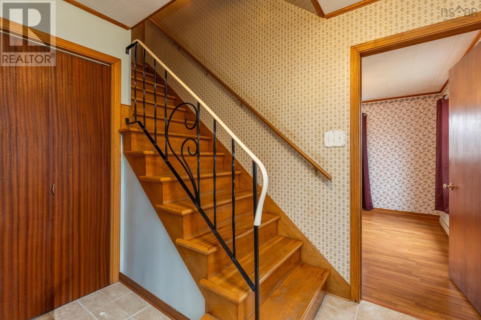 Property 31 of 35 of 72 Huntington Street