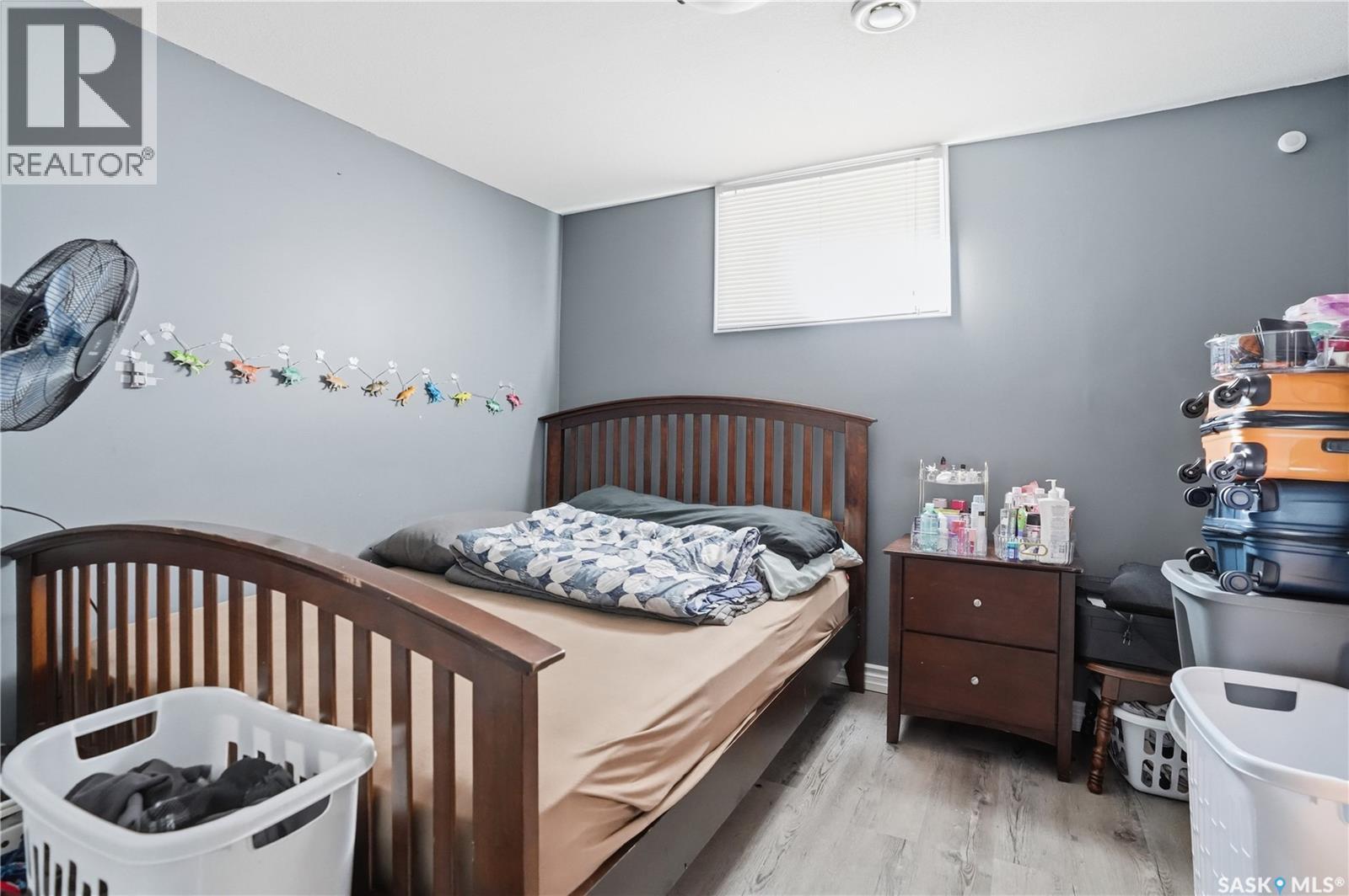 Single Family House Bungalow for Sale in  Aberdeen CRESCENT Regina 