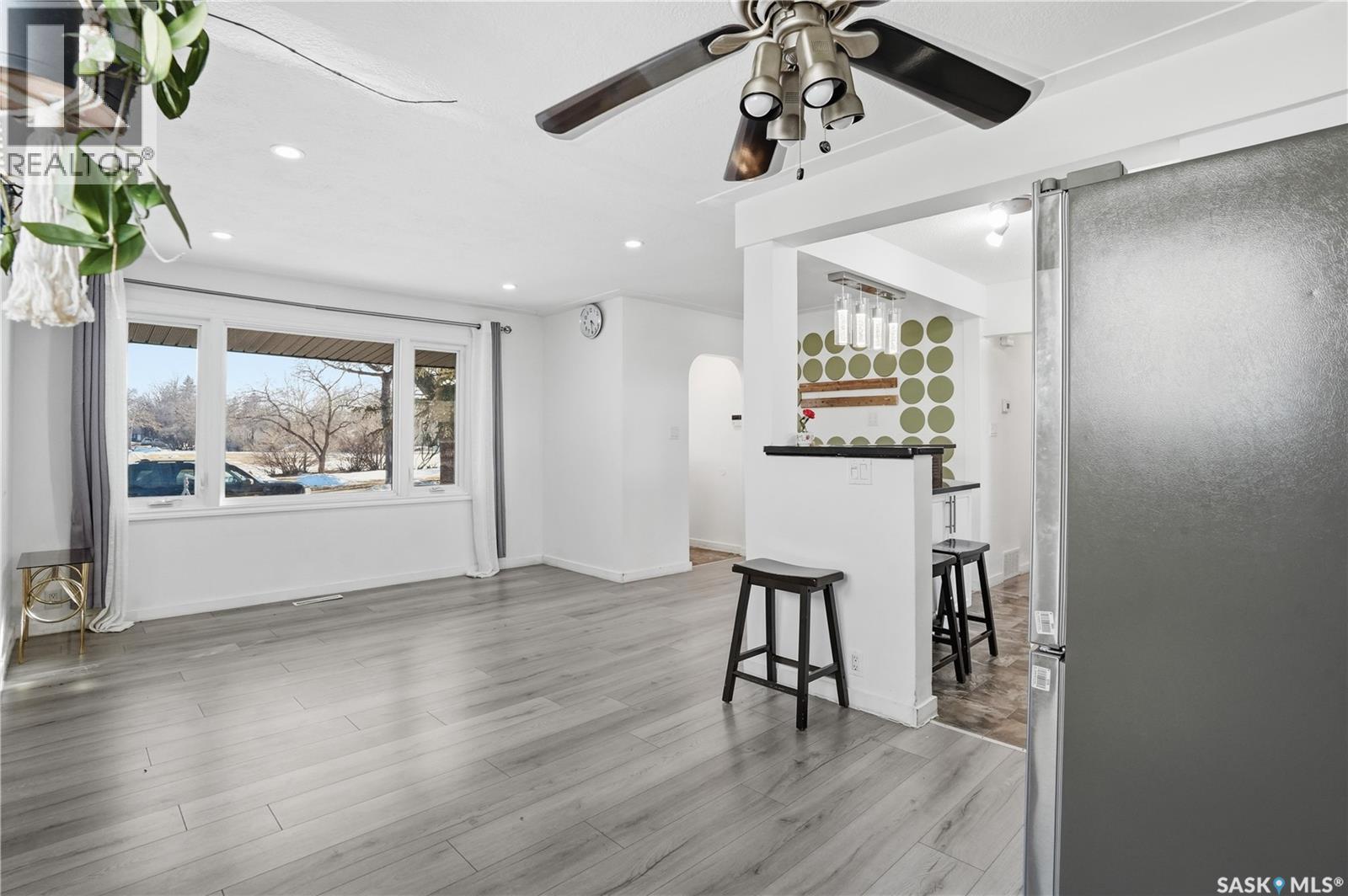 Single Family House Bungalow for Sale in  Aberdeen CRESCENT Regina 