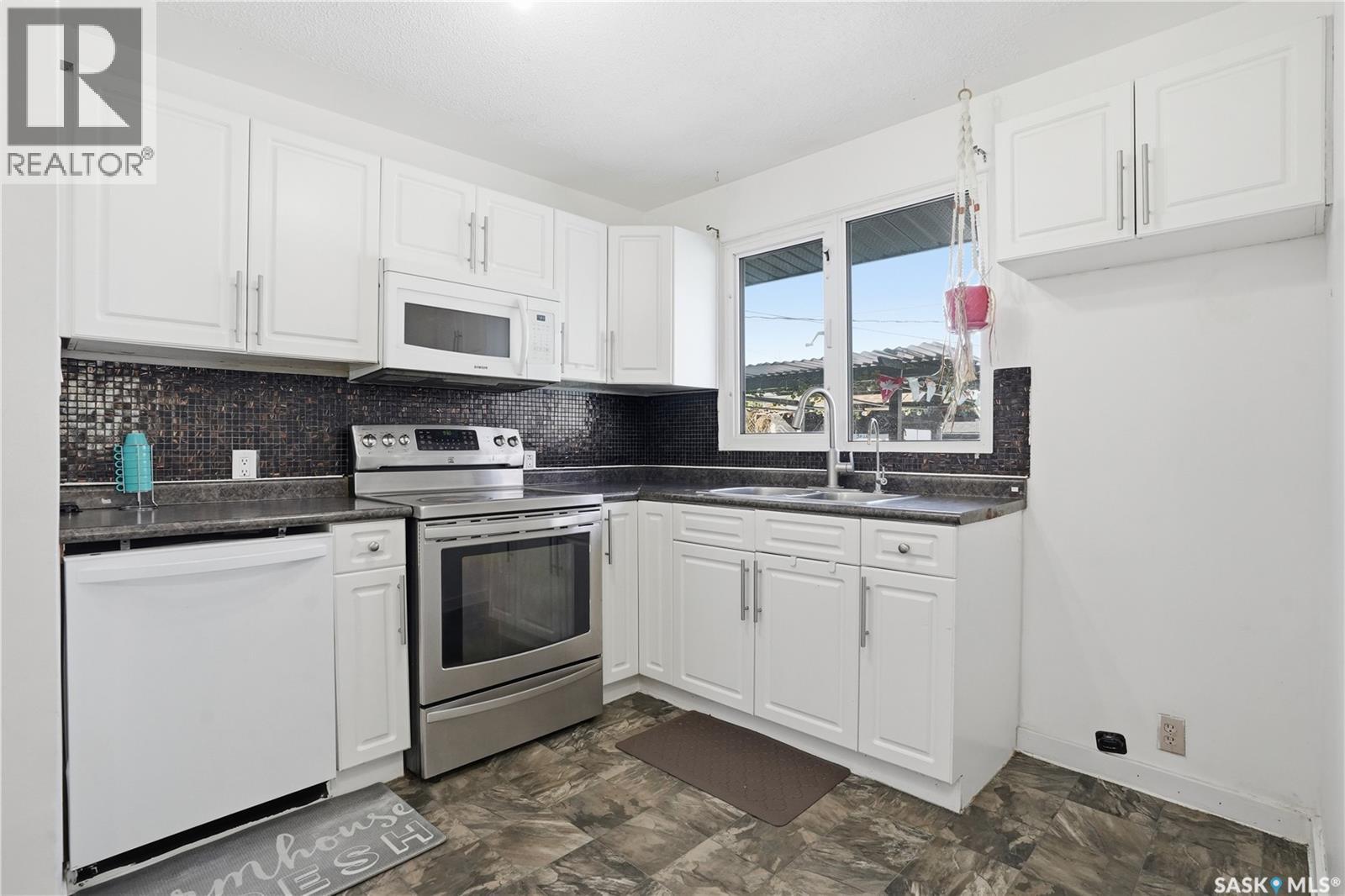 632 Aberdeen CRESCENT - 7