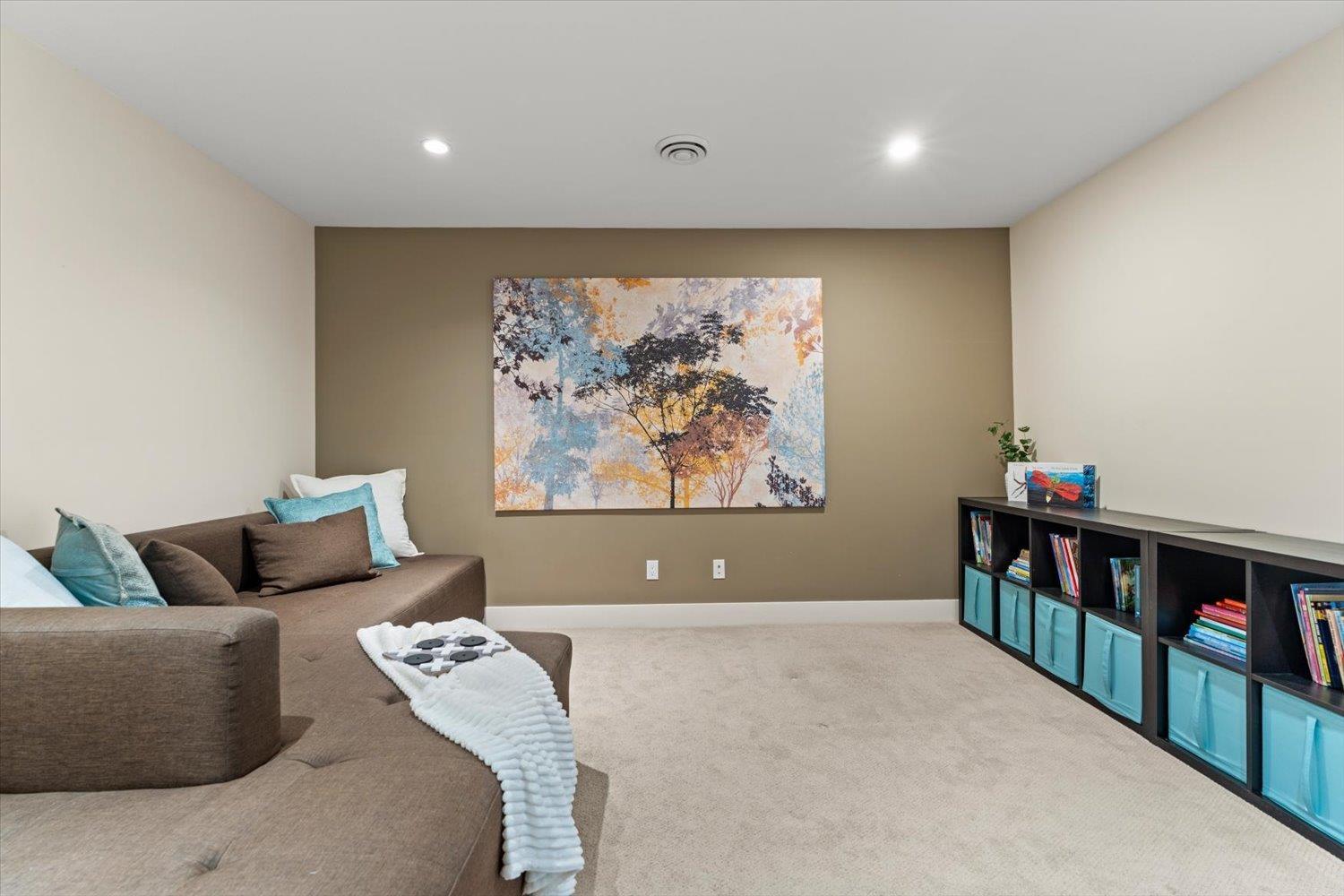 5746 MITCHELL STREET, Garrison Crossing, Chilliwack