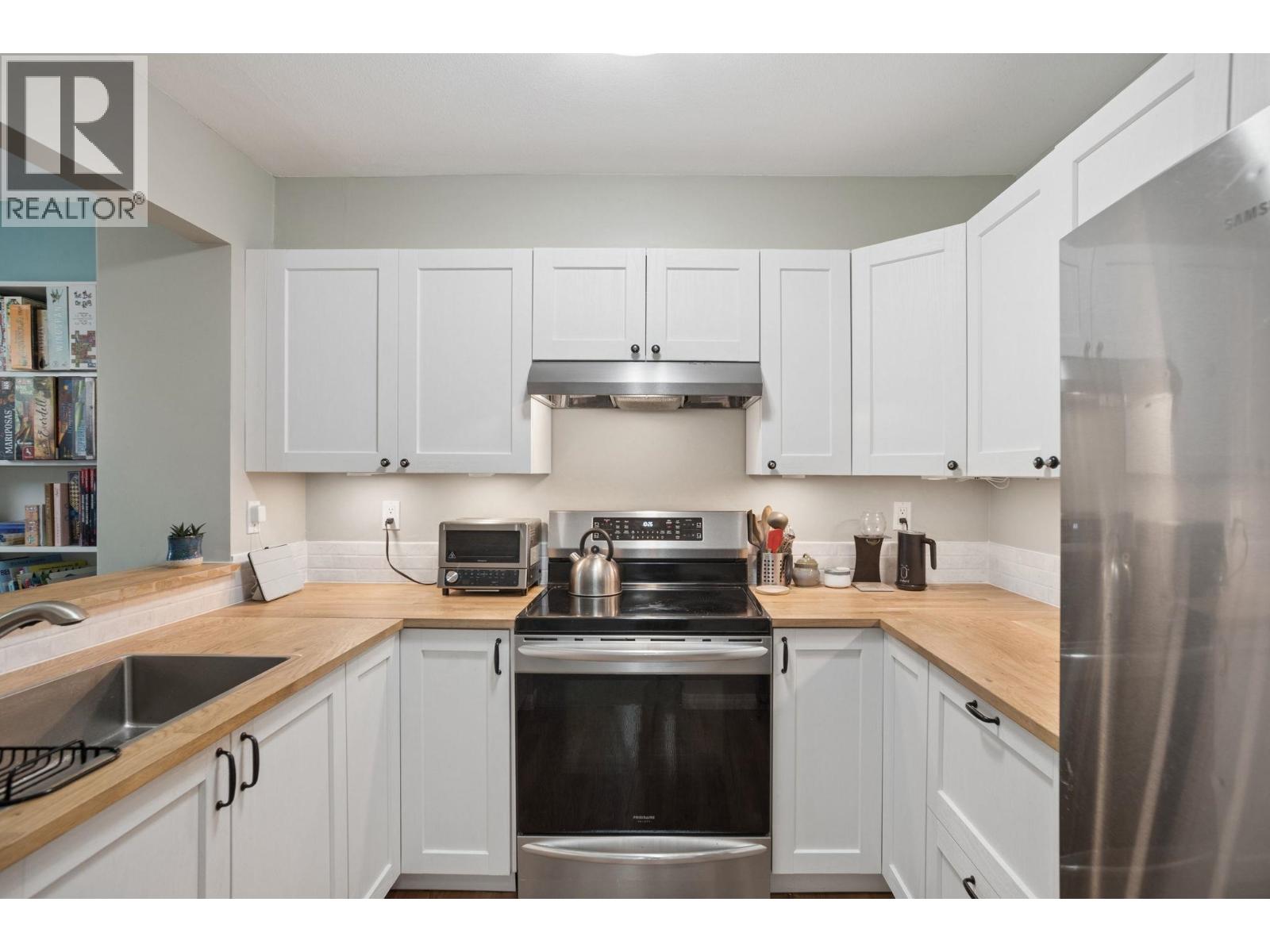 #324-8880 JONES Road, Richmond